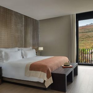 Superior King Suite